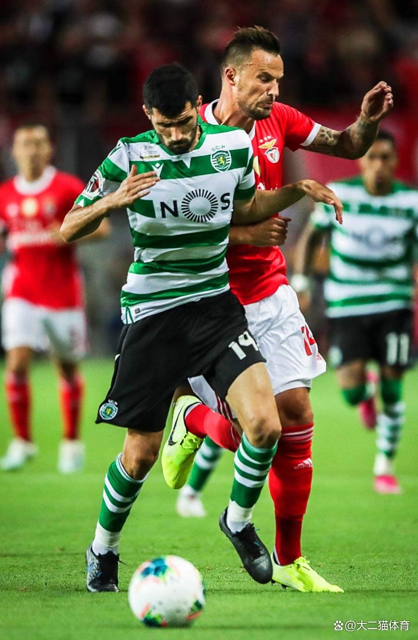 开云体育app-包含里程碑夜本菲卡外线爆发，意甲转会期刷纪录，压力陡增，训练强度明显提升的词条