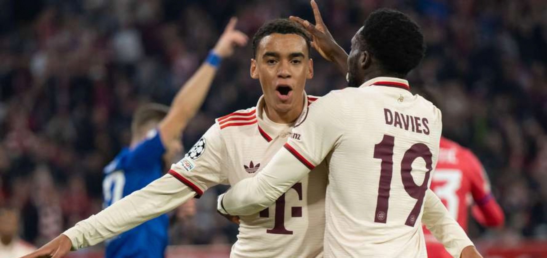 包含今夜葡萄牙体育调整名单以备意大利杯；回应争议环节打磨；赛场秩序良好；纪律约束更严格的词条